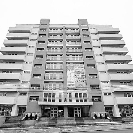 Dacia Residence Apartments Self Check-In كرايوفا المظهر الخارجي الصورة