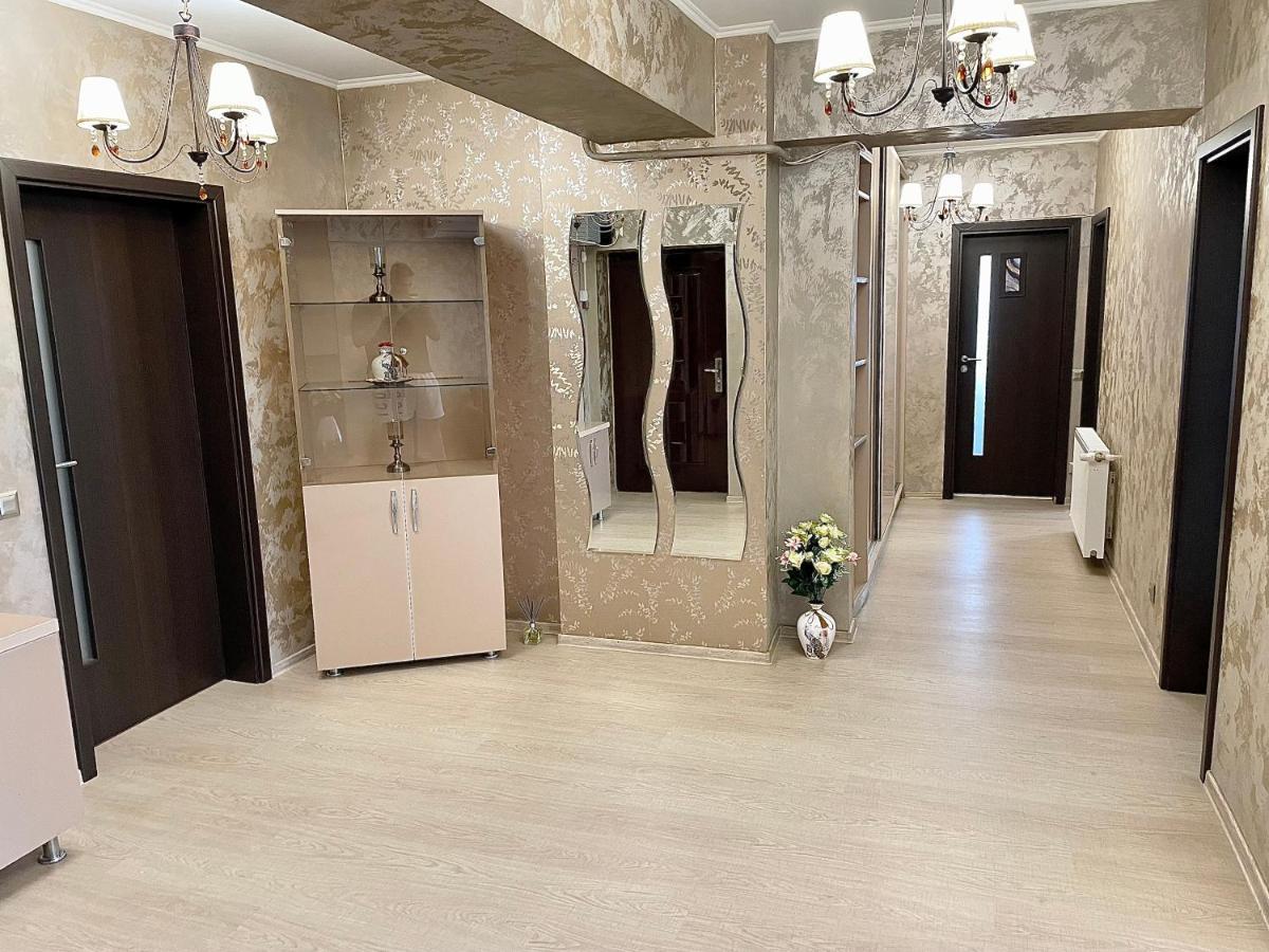 Dacia Residence Apartments Self Check-In كرايوفا المظهر الخارجي الصورة